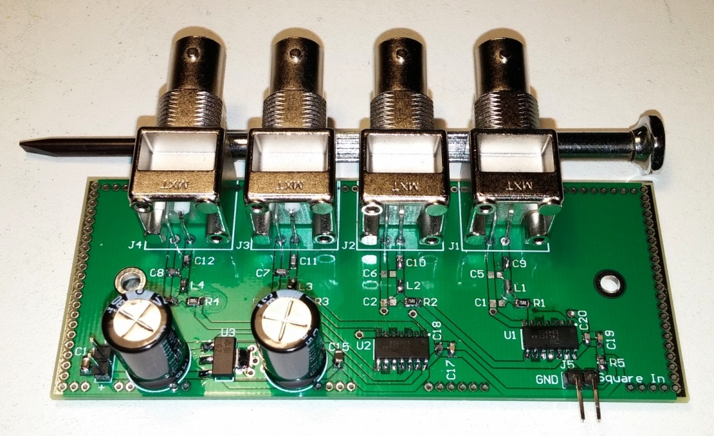 A cheap 4 way distribution amplifier for a GPSDO